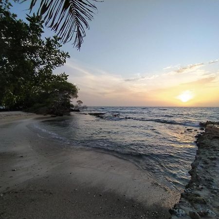 Sol Y Mar 호텔 Puerto Limon 외부 사진